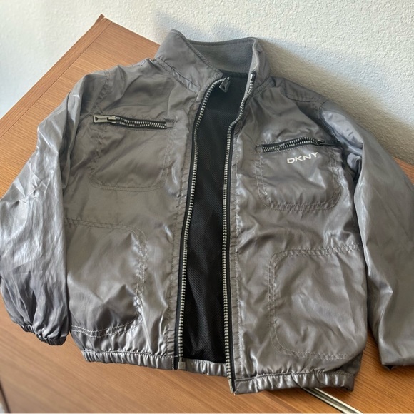 Boys DKNY Silver Bomber Jacket – Size 4T - Picture 1 of 4